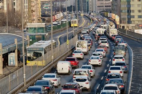 Zorunlu trafik sigortasında yeni tarife belli oldu Son Dakika Ekonomi