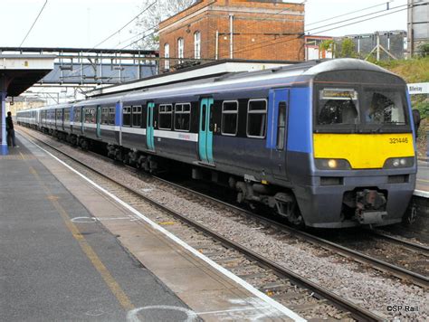 Billericay Emu Class 321 Two 321 Sets Ready To Depart To Flickr