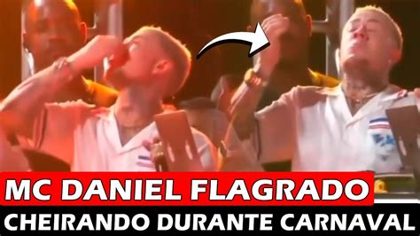 Mc Daniel Se Defende Ap S Ser Flagrado Cheirando Em Salvador Youtube