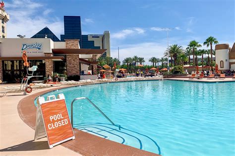 Excalibur Hotel Nfr Tours Las Vegas🥚 Conheça As Melhores