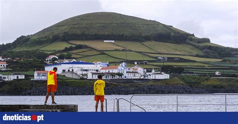 Sete das nove ilhas dos Açores sob aviso amarelo devido a precipitação