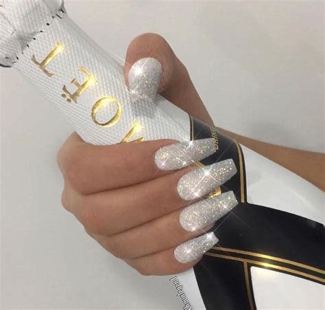 White Silver Glitter Coffin Nails Fabulous Nails Gorgeous Nails Pretty Nails Stiletto Nails