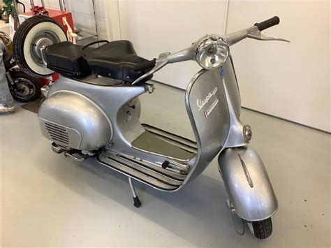 1961 Vespa Scooter For Sale ClassicCars CC 1745084