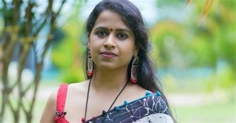 മലയാളികള്‍ക്ക് ഇത്രയും അശ്ലീലമായി പെരുമാറാന്‍ കഴിയുമോ വേശ്യയുടെ റോള്