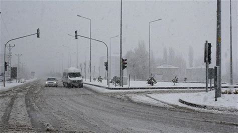 Meteoroloji Güneydoğu Anadolu bölgesinin bazı illeri için kuvvetli