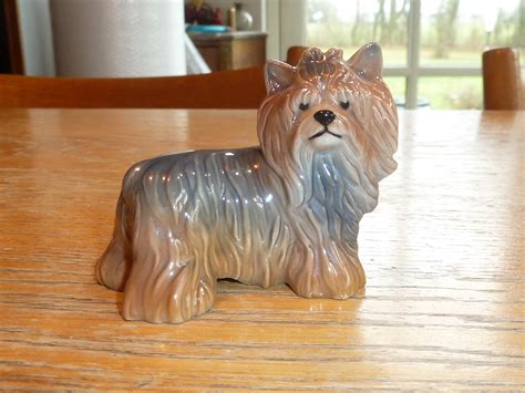 Pia Langelund Figur Yorkshire Terrier 043 Royal Copenhagen