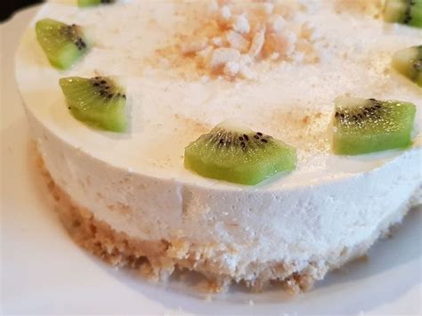 Frischk Se Kiwi Torte Ohne Backen Von Blackbiscuit Chefkoch