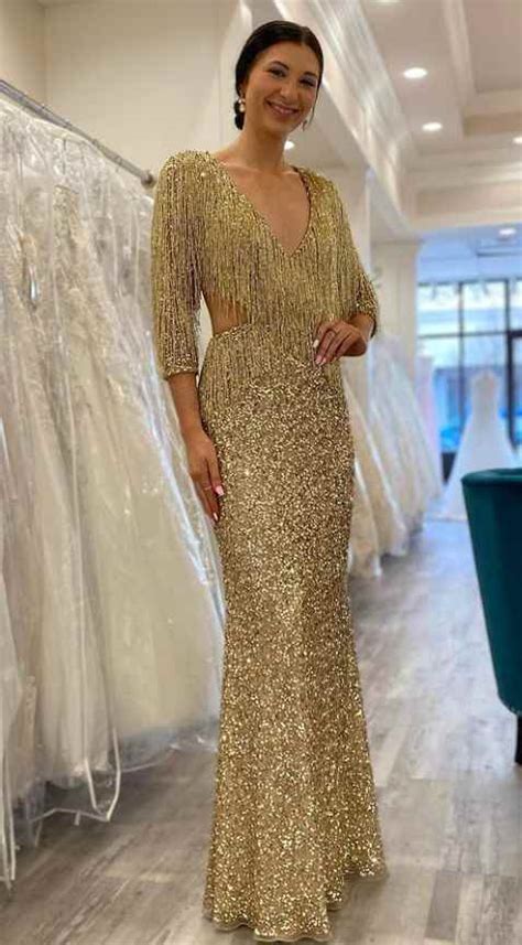 40 Beautiful Gold Dresses For Women 2022 Claraitos Blog