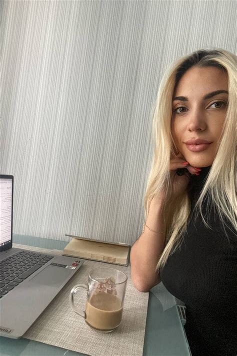 Gorgeous Elvira Y O From Kiev With Blonde Hair Id Ladadate