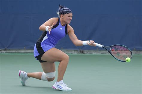 WTA Tokyo Haddad Maia Si Ritira Contro Andreescu Bene Shnaider