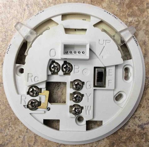 How To Wire A Honeywell Thermostat With 4 Wires Tom S Tek Stop