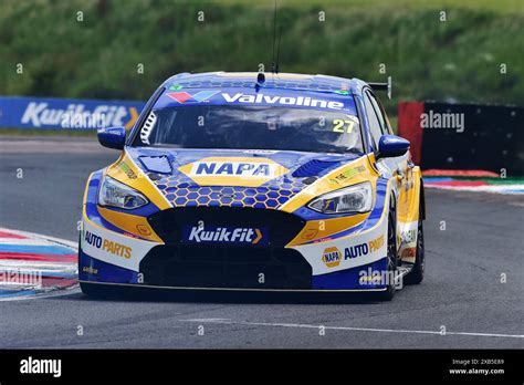 Dan Cammish Ford Focus St Napa Racing Uk Btcc British Touring Car