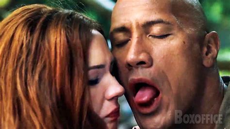 Они не умеют целоваться 😂 | Джуманджи: Зов джунглей | отрывок - YouTube