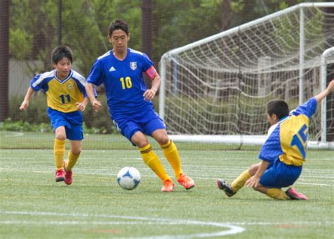 【衝撃サッカー動画】香川真司が小学生のサッカー試合にドッキリ途中出場 子どもたちがスーパープレーに唖然 ロケットニュース24