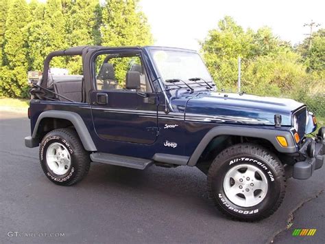 Patriot Blue Pearl Jeep Wrangler Sport X Photo