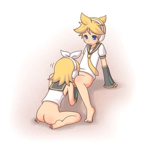 556813 Len Kagamine Rin Kagamine Vocaloid Rule 34 Vocaloid Hatsune