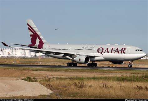 A7 ACA Qatar Airways Airbus A330 202 Photo by Timo Jäger CGN Spotter