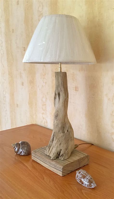 Lampe En Bois Flott Et Son Abat Jour Beige Atelier De Corinne