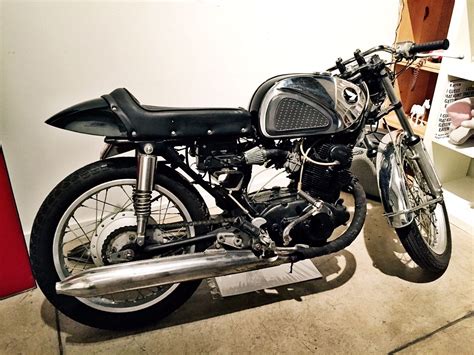 Vintage 1967 Honda CB77 Superhawk