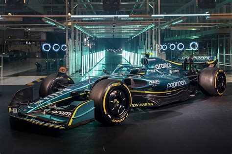 F Tecnica Aston Martin Amr Alla Ricerca Del Doppio Fondo