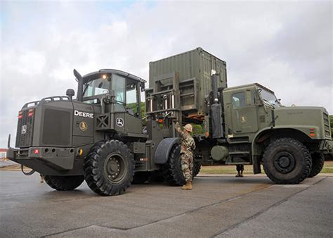 Oshkosh Medium Tactical Vehicle Replacement MTVR Army Technology