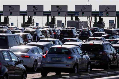 Viaggio In Francia Fai Attenzione Ai Caselli Invisibili Rischi