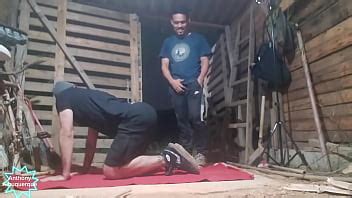 J Ai Surpris Quatre Pattes Dans La Grange Xvideos