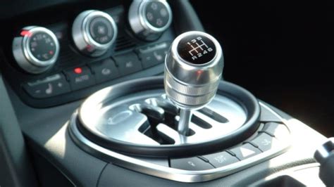 Why Do Car Enthusiasts Prefer Driving A Manual Thriveglobe