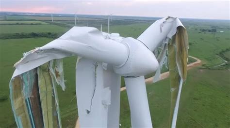 This Wind Turbine In Texas Survived A Tornado And Dropped A Broken Blade Onto The Transformer