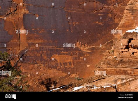 Anasazi Petroglyphs Canyonlands National Park Utah Usa Stock Photo