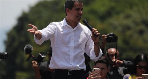 Juan Guaidó denuncia golpe al Parlamento y llama a protestar el