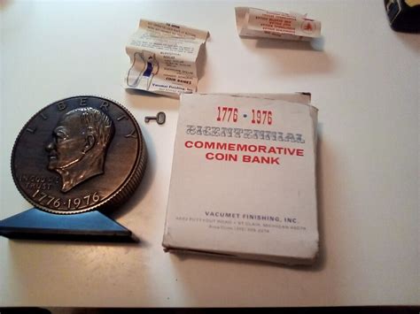 Vtg United States Bicentennial Commemorative Coin Bank Eisenhower