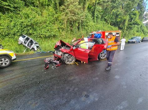 Choc frontal à Gourbeyre 1 mort et 5 blessés