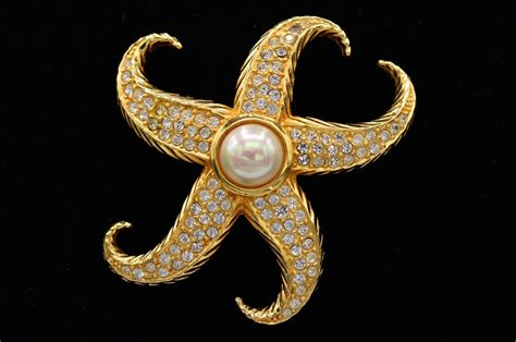 Christian Dior Vintage Starfish Pin Brooch Rhinestone Gem