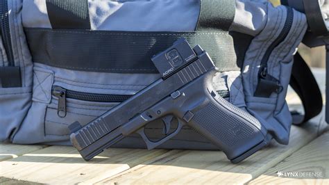 Hands On Glock 20 Review Glocks Adaptable Take On 10mm