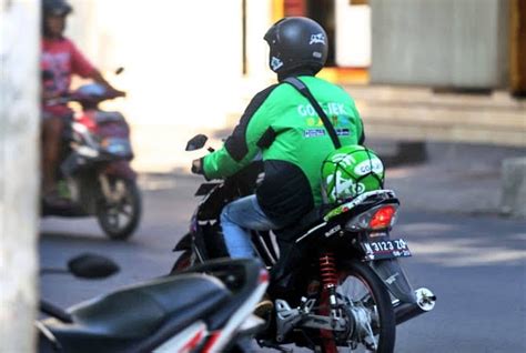 Mulai Berlaku September Ini Kenaikan Tarif Baru Ojek Online Fajar