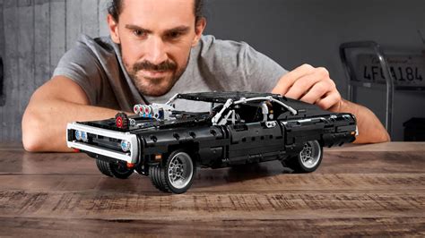 Lego Technic 42111 Doms Dodge Charger