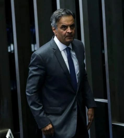 Tribunal absolve Aécio em ação de propina de R 2 milhões delatada por