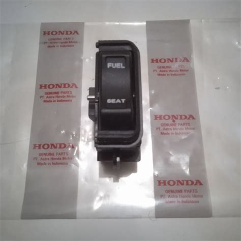 Jual Tombol Pembuka Jok Tangki Bensin Honda Pcx 160 Kow Adv Shopee