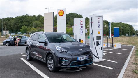 Hyundai et Kia se raccordent à Ionity le réseau de charge rapide