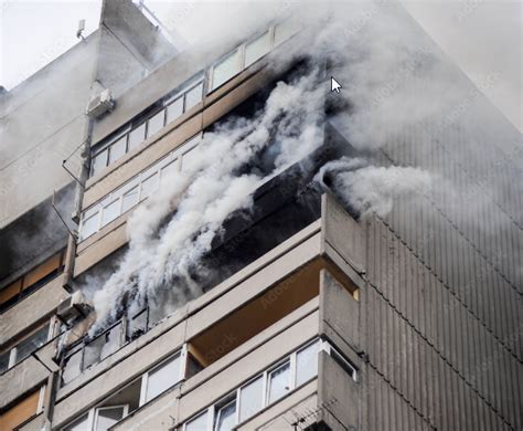 Los Riesgos De Incendios En Edificios De Gran Altura Causas Y