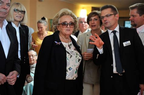 Vidéo Mireille Darc et Bernadette Chirac lors du lancement de la