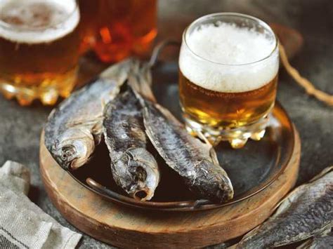 Вяленый карась — рецепт с фото пошагово. Как завялить карася в домашних ...