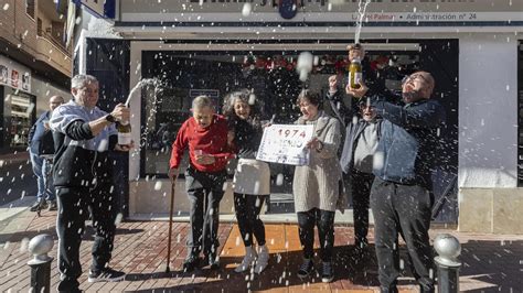 El Primer Premio De La Loter A Del Ni O Muy Repartido En