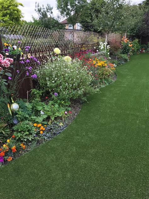 Edging System Ideas: EverEdge. | ESSEX ARTIFICIAL GRASS