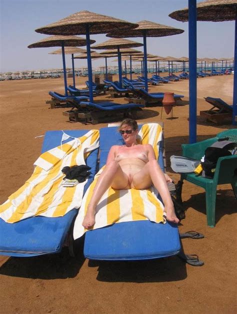 Porn Image German Milf Naked On Holiday In Egypt