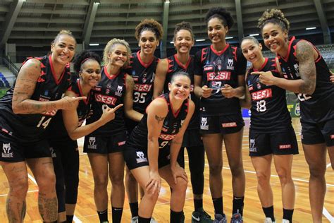 Meninas Do Basquete Vencem O S O Jos E Embalam Na Lbf Portal Morada