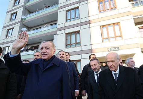 Kahramanmaraş ta depremzede aileye ziyaret Cumhurbaşkanı Erdoğan a MHP