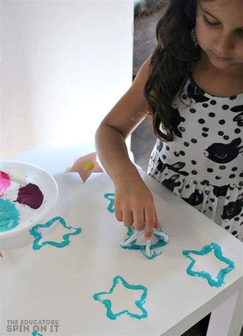 How To Make Your Own Star Shaped Stamp With Your Child Learn With Mochi