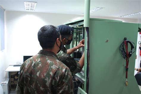 Grupo de Trabalho para instalação de Simuladores da Viatura GEPARD na